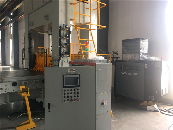 高溫模溫機(jī)危險因素有哪些「歐能機(jī)械」專業(yè)分析解答