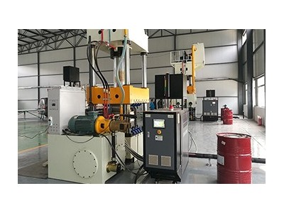 車(chē)用復(fù)合材料工藝